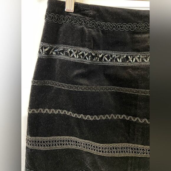 Marisa Christina Vintage Black Velvet Ribbon Trimmed Side Zip Lined Skirt Size 6 - Picture 2 of 9